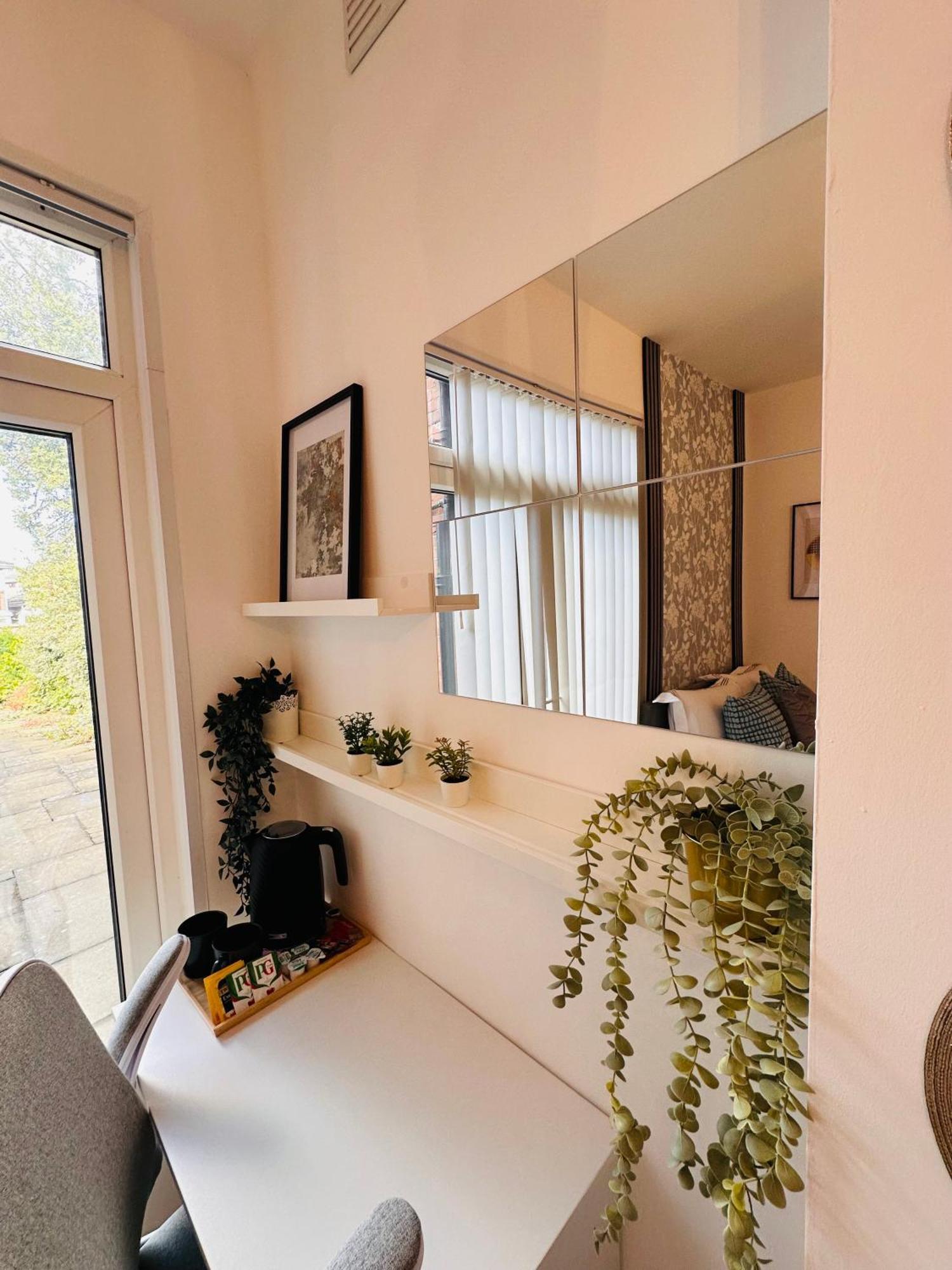 R2 - Elegant Private Room Opposite Queen Elizabeth Hospital - Harborne Birmingham Esterno foto