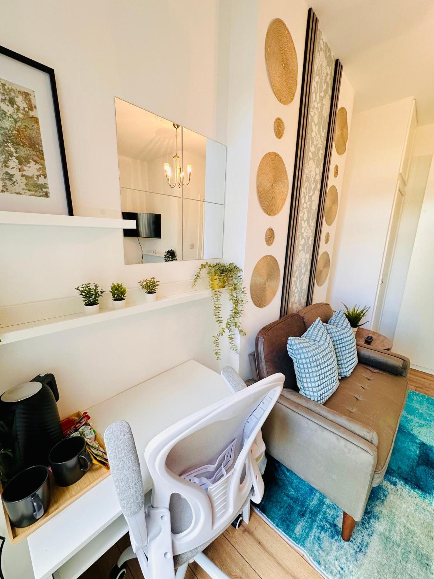 R2 - Elegant Private Room Opposite Queen Elizabeth Hospital - Harborne Birmingham Esterno foto