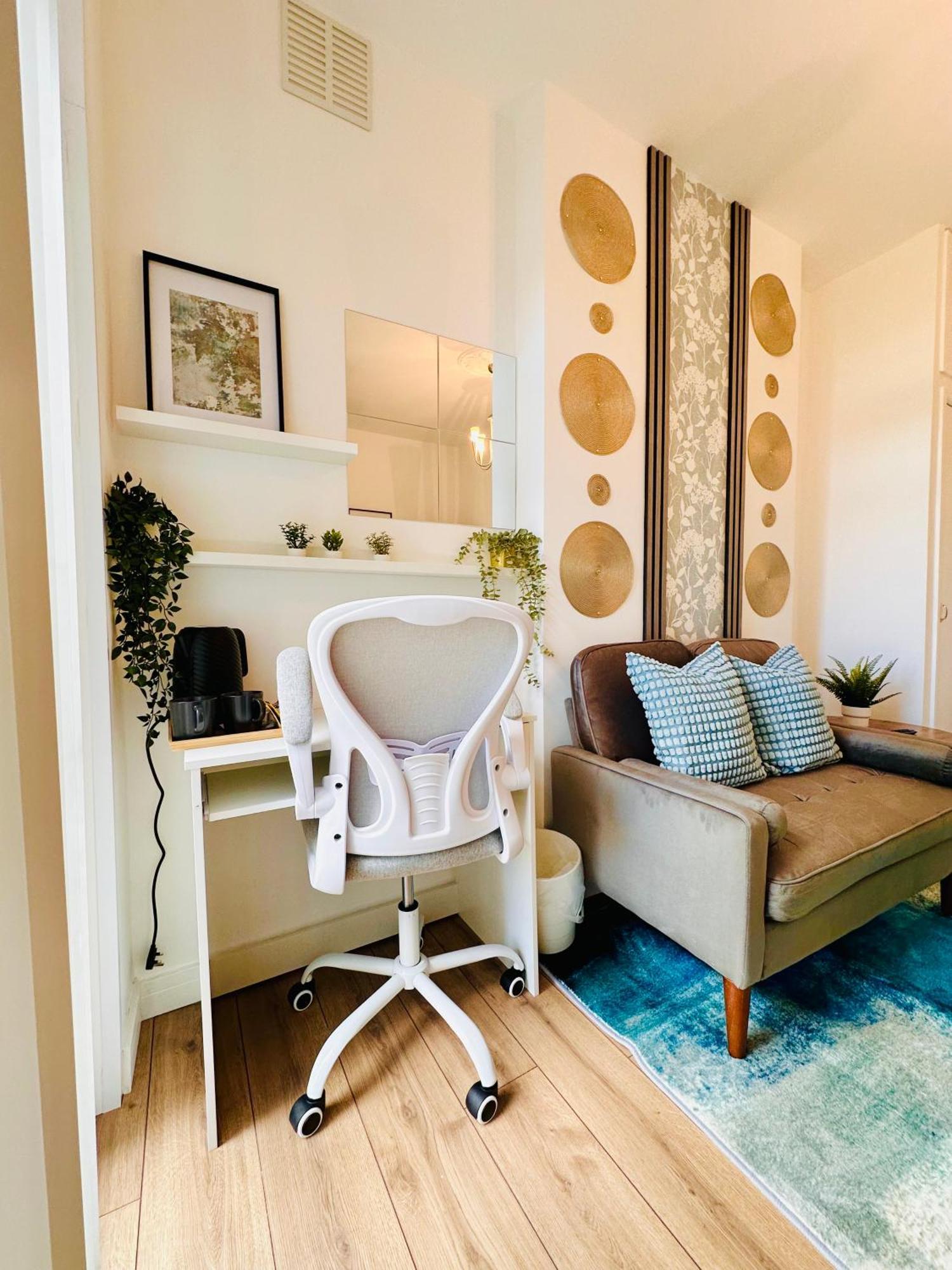 R2 - Elegant Private Room Opposite Queen Elizabeth Hospital - Harborne Birmingham Esterno foto